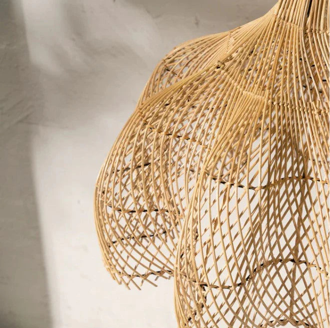 The Whipped Pendant - Natura